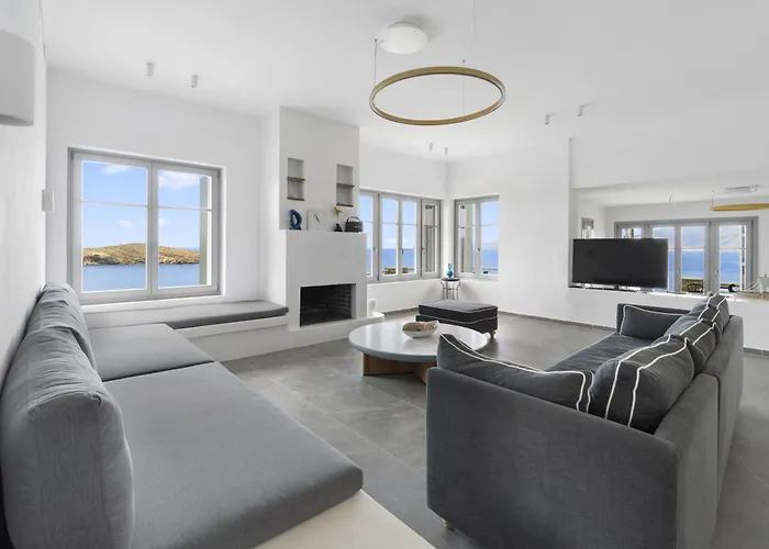 Seahorse Upper Floor Villa With Private Pool - Andros